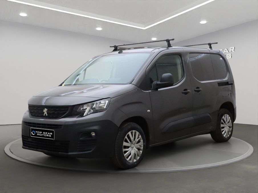 A 2019 PEUGEOT PARTNER 1.6 1000 100 BHP PROFESSIONAL STANDARD PANEL VAN SWB MANUAL PROFESSIONAL PA A 2019 PEUGEOT PARTNER 1.6 1000 100 BHP PROFESSIONAL STANDARD PANEL VAN SWB MANUAL PROFESSIONAL PA