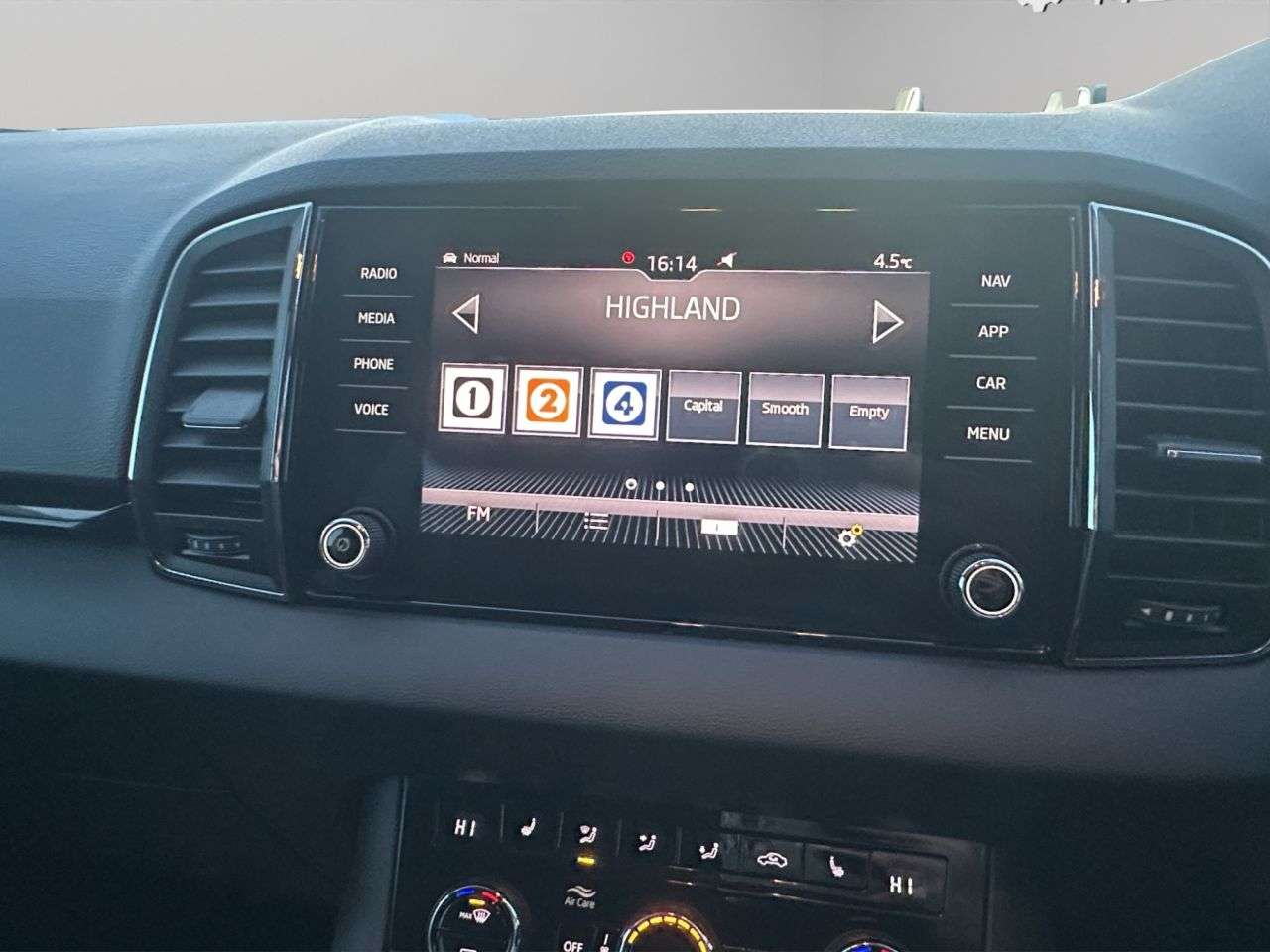 2018 SKODA KAROQ 2018 SKODA KAROQ