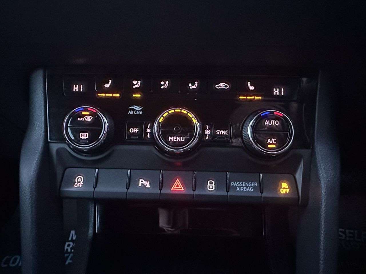 2018 SKODA KAROQ 2018 SKODA KAROQ