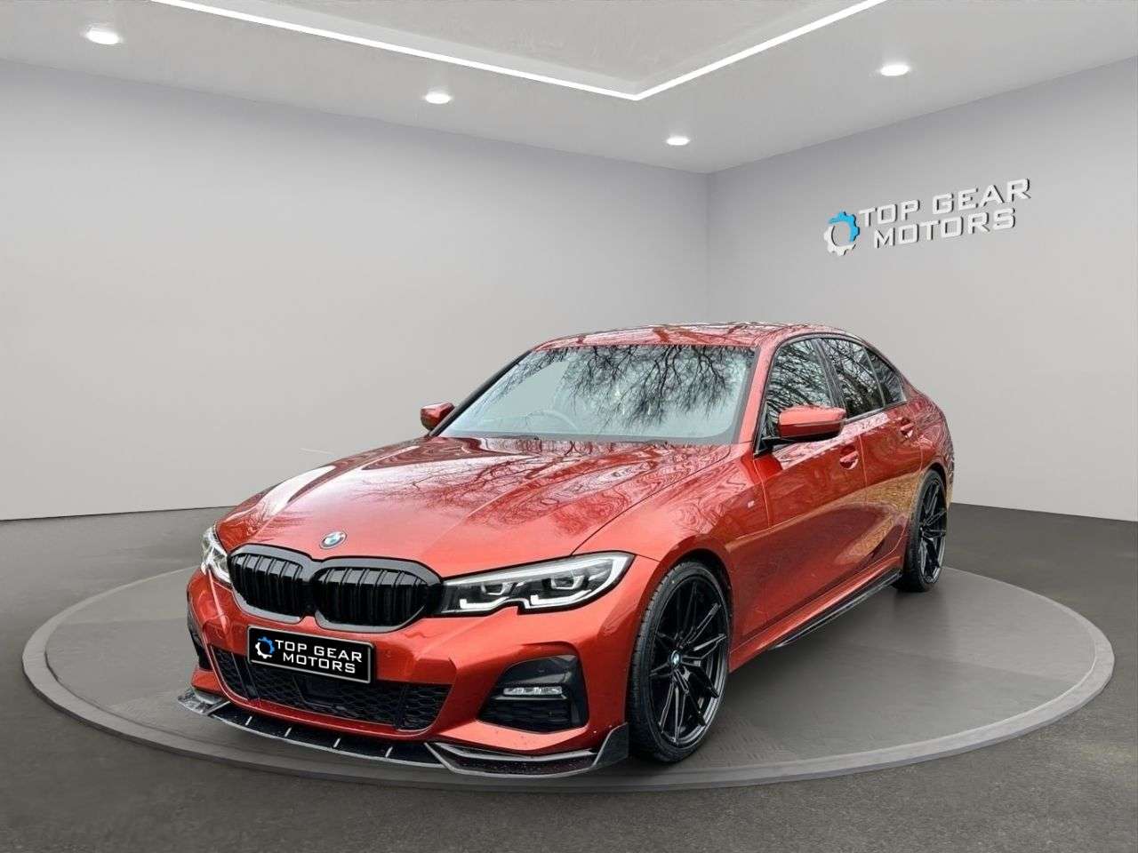 A 2020 BMW 3 SERIES 2.0 320d M Sport Saloon 4dr Diesel Auto Euro 6 (s/s) (190 ps) A 2020 BMW 3 SERIES 2.0 320d M Sport Saloon 4dr Diesel Auto Euro 6 (s/s) (190 ps)