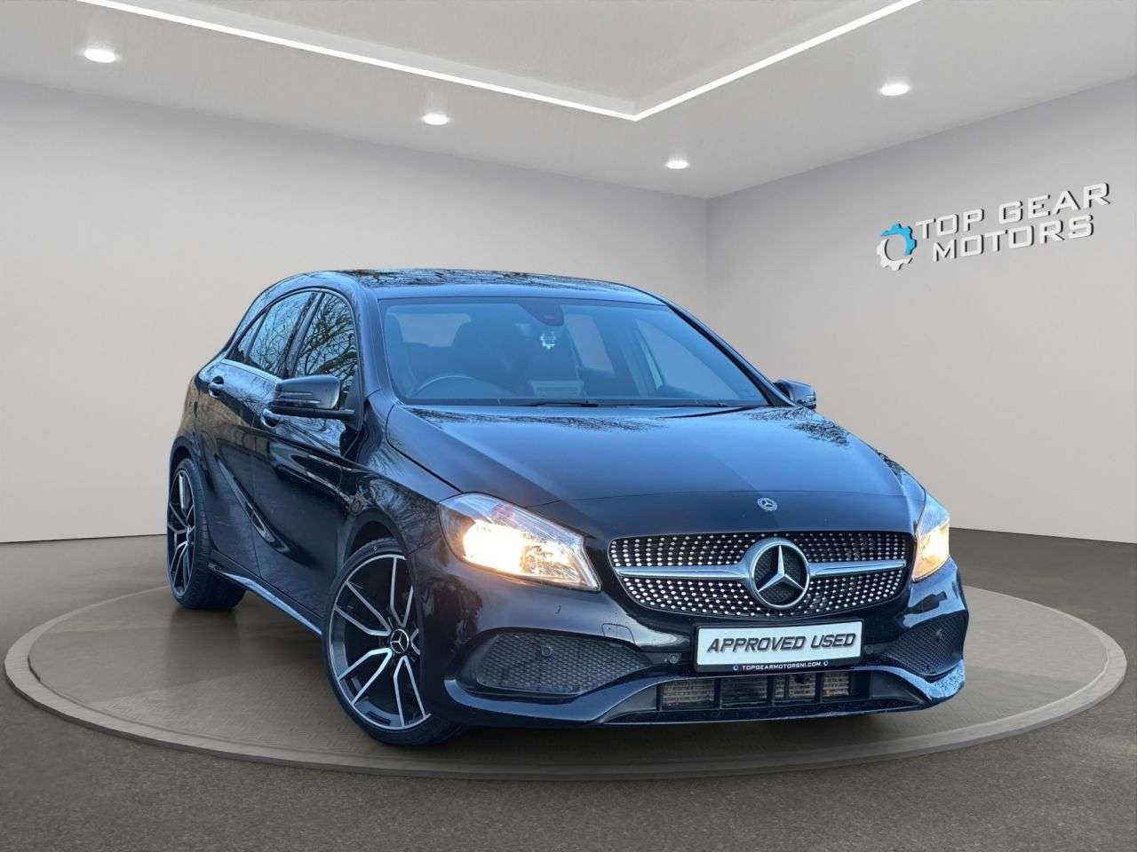 A 2017 MERCEDES-BENZ A-CLASS A180d AMG Line Hatchback 1.5 109 BHP ** AMG LINE, FINANCE AVAILABLE ** OVER A 2017 MERCEDES-BENZ A-CLASS A180d AMG Line Hatchback 1.5 109 BHP ** AMG LINE, FINANCE AVAILABLE ** OVER