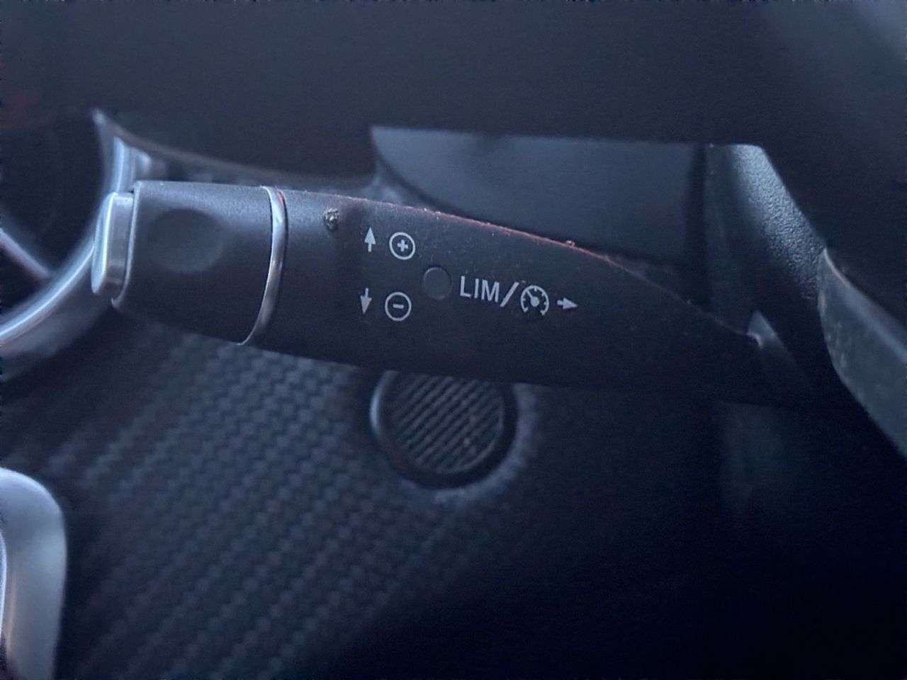 2017 MERCEDES-BENZ A-CLASS 2017 MERCEDES-BENZ A-CLASS