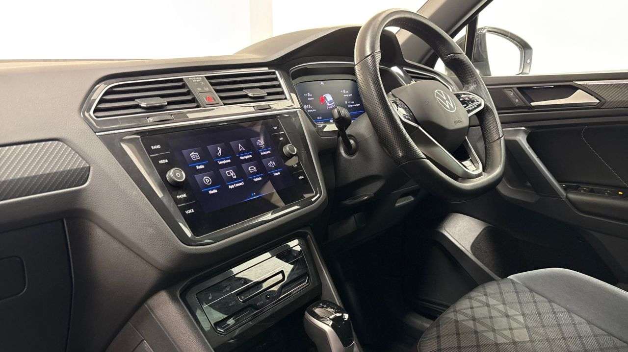 2022 VOLKSWAGEN TIGUAN 2022 VOLKSWAGEN TIGUAN