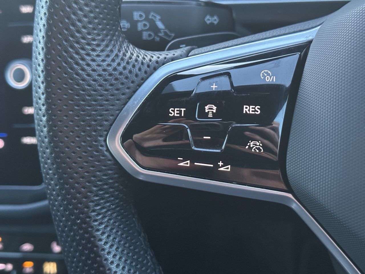 2022 VOLKSWAGEN TIGUAN 2022 VOLKSWAGEN TIGUAN