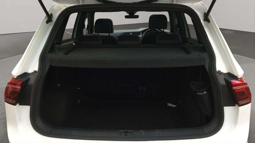 2021 VOLKSWAGEN TIGUAN 2021 VOLKSWAGEN TIGUAN