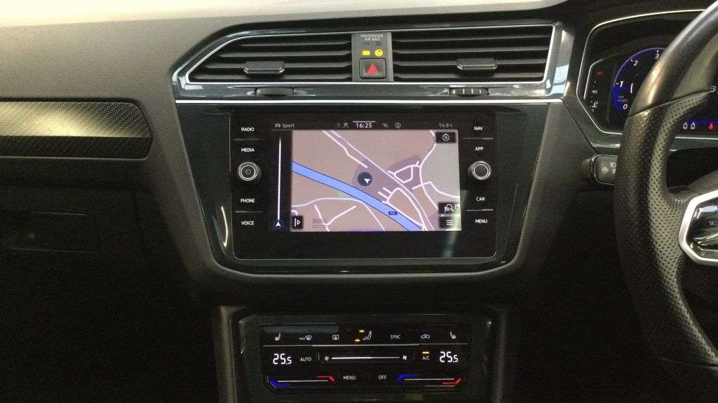 2021 VOLKSWAGEN TIGUAN 2021 VOLKSWAGEN TIGUAN