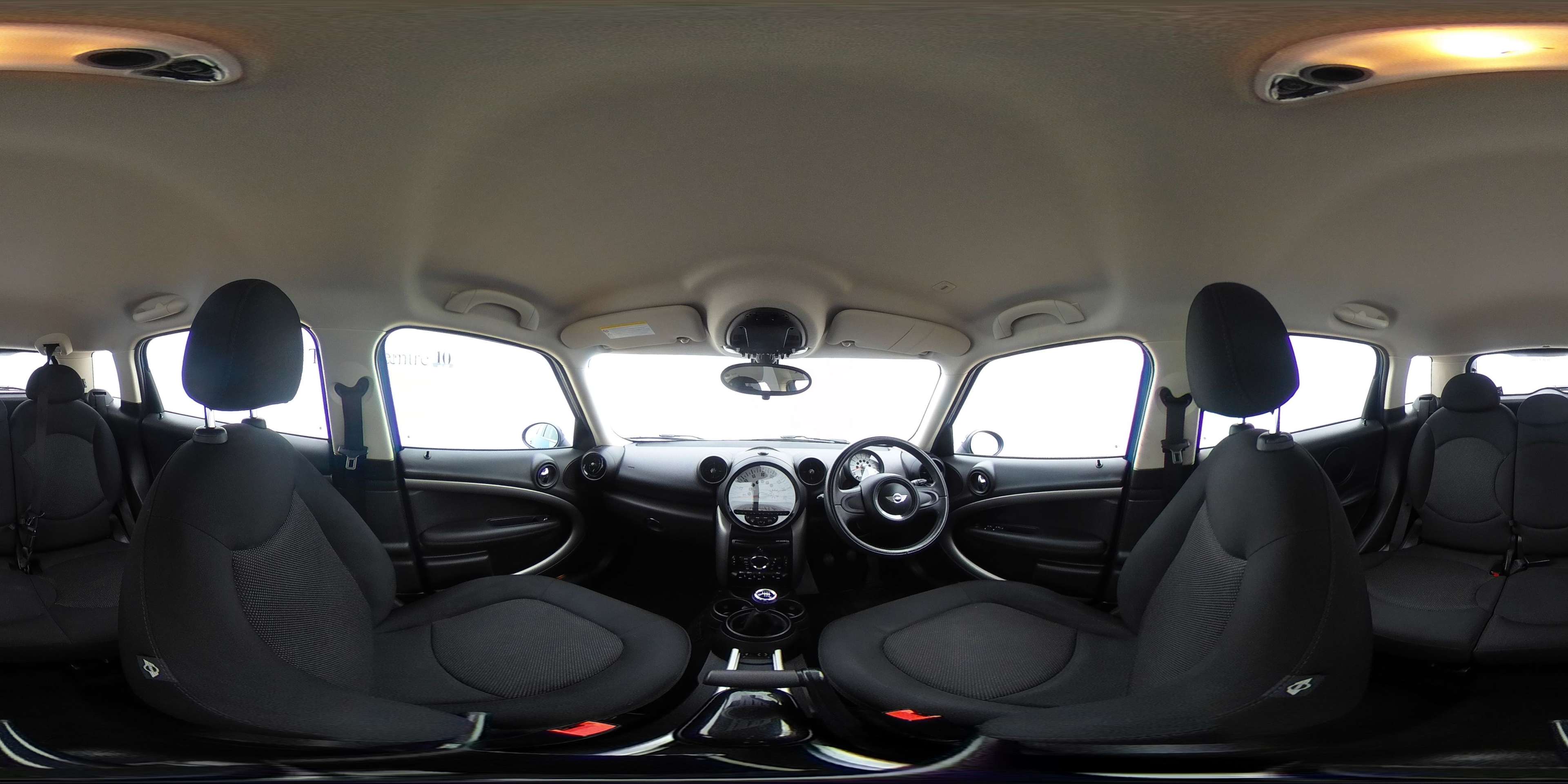 A 2013 MINI MINI COUNTRYMAN ONE A 2013 MINI MINI COUNTRYMAN ONE