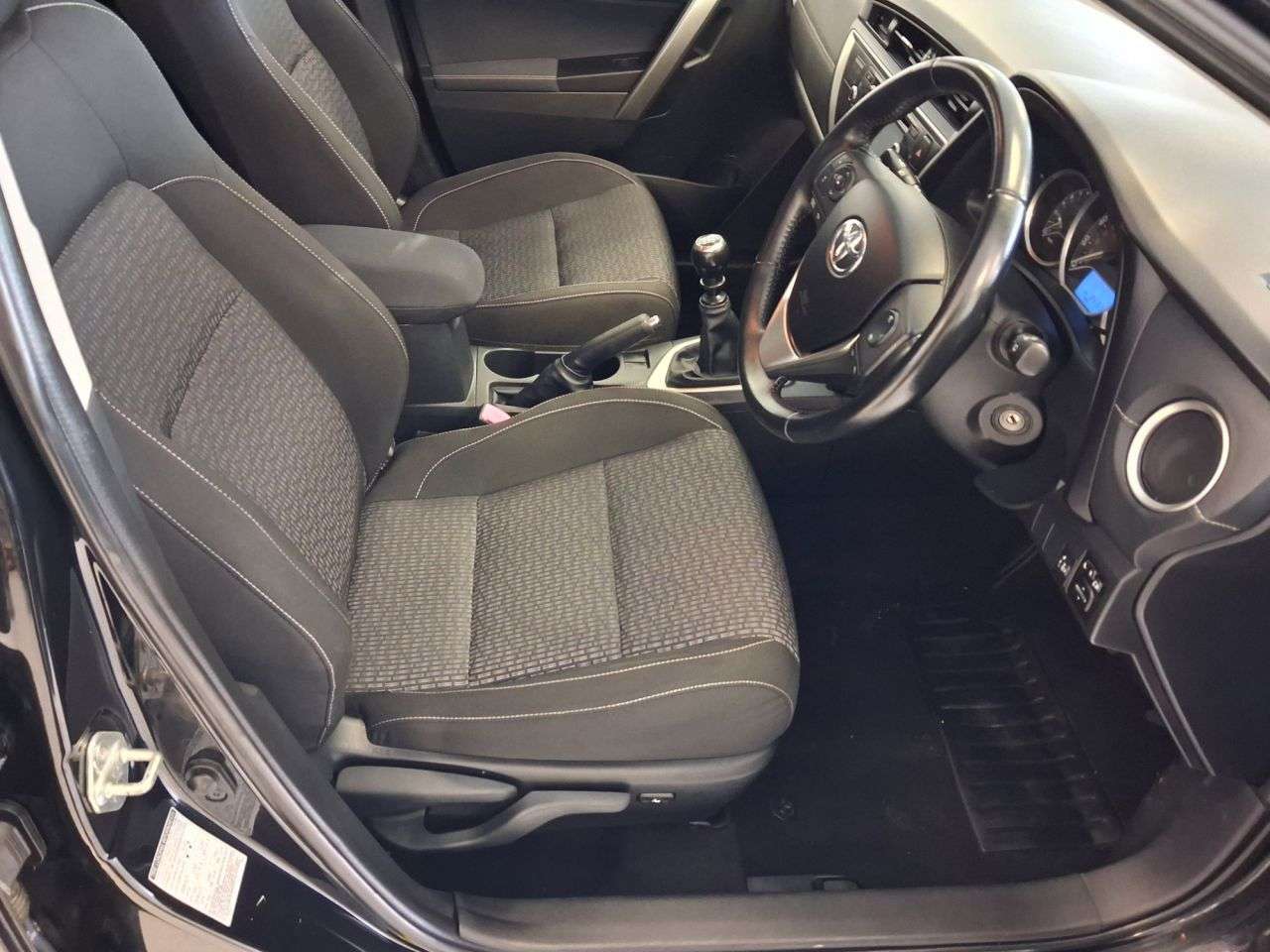 2014 TOYOTA AURIS 2014 TOYOTA AURIS