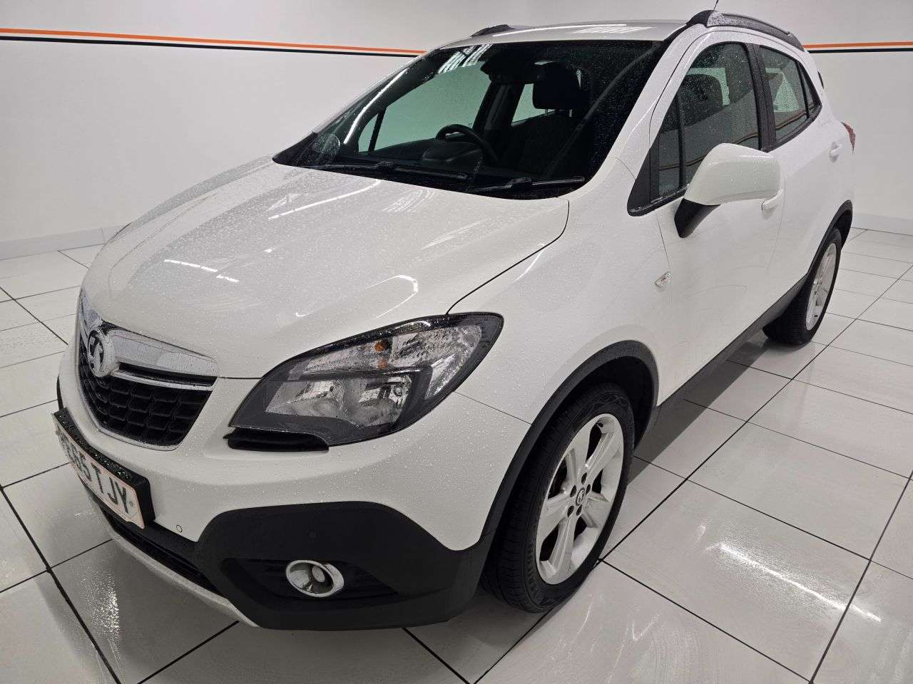 A 2015 VAUXHALL MOKKA 1.6 TECH LINE CDTI S/S 5d 134 BHP A 2015 VAUXHALL MOKKA 1.6 TECH LINE CDTI S/S 5d 134 BHP