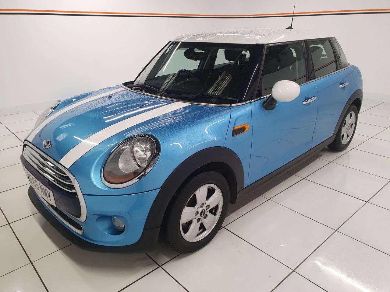 A 2015 MINI HATCH COOPER 1.5 COOPER 5d 134 BHP A 2015 MINI HATCH COOPER 1.5 COOPER 5d 134 BHP