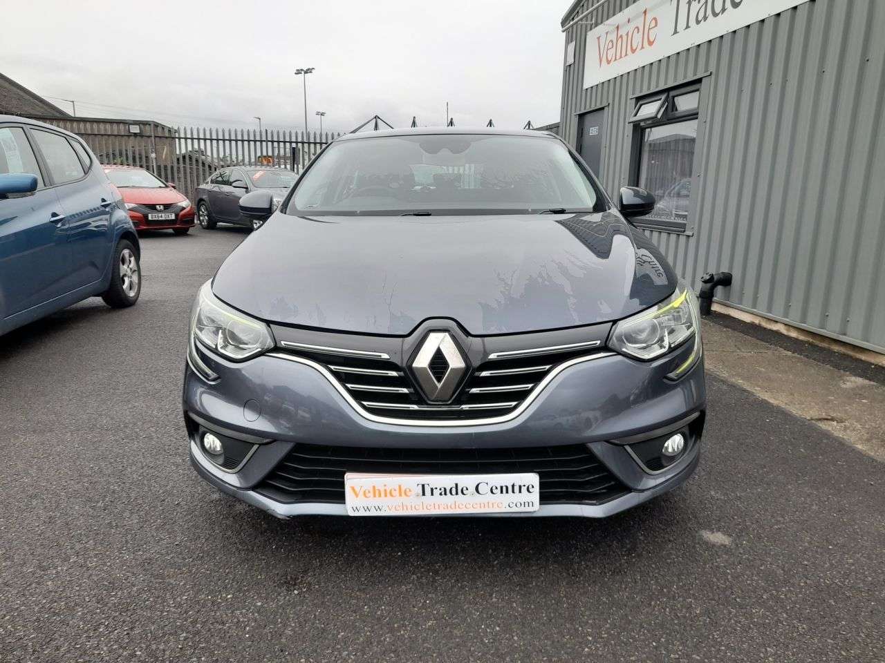 2017 RENAULT MEGANE 2017 RENAULT MEGANE