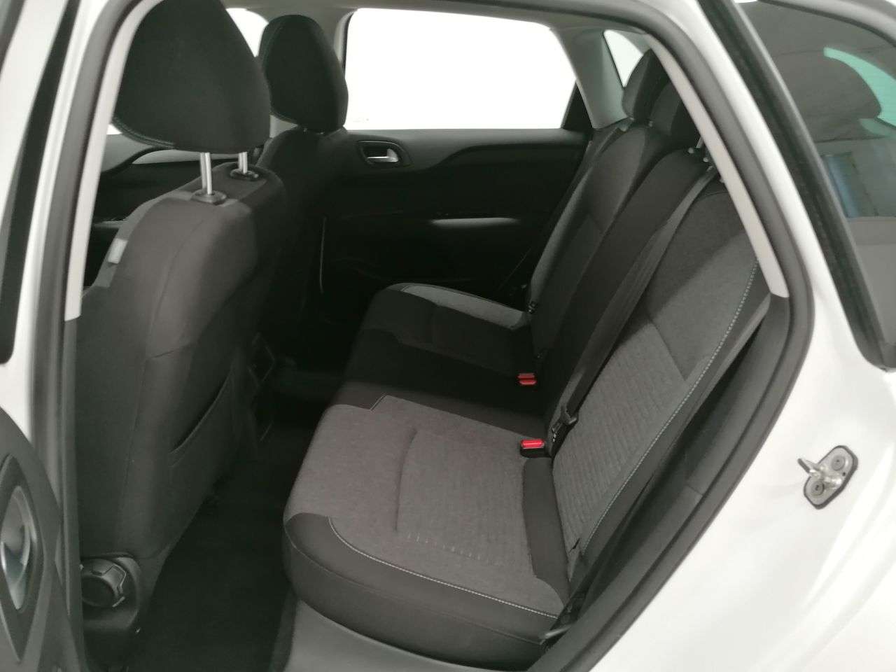 2016 CITROEN C4 2016 CITROEN C4