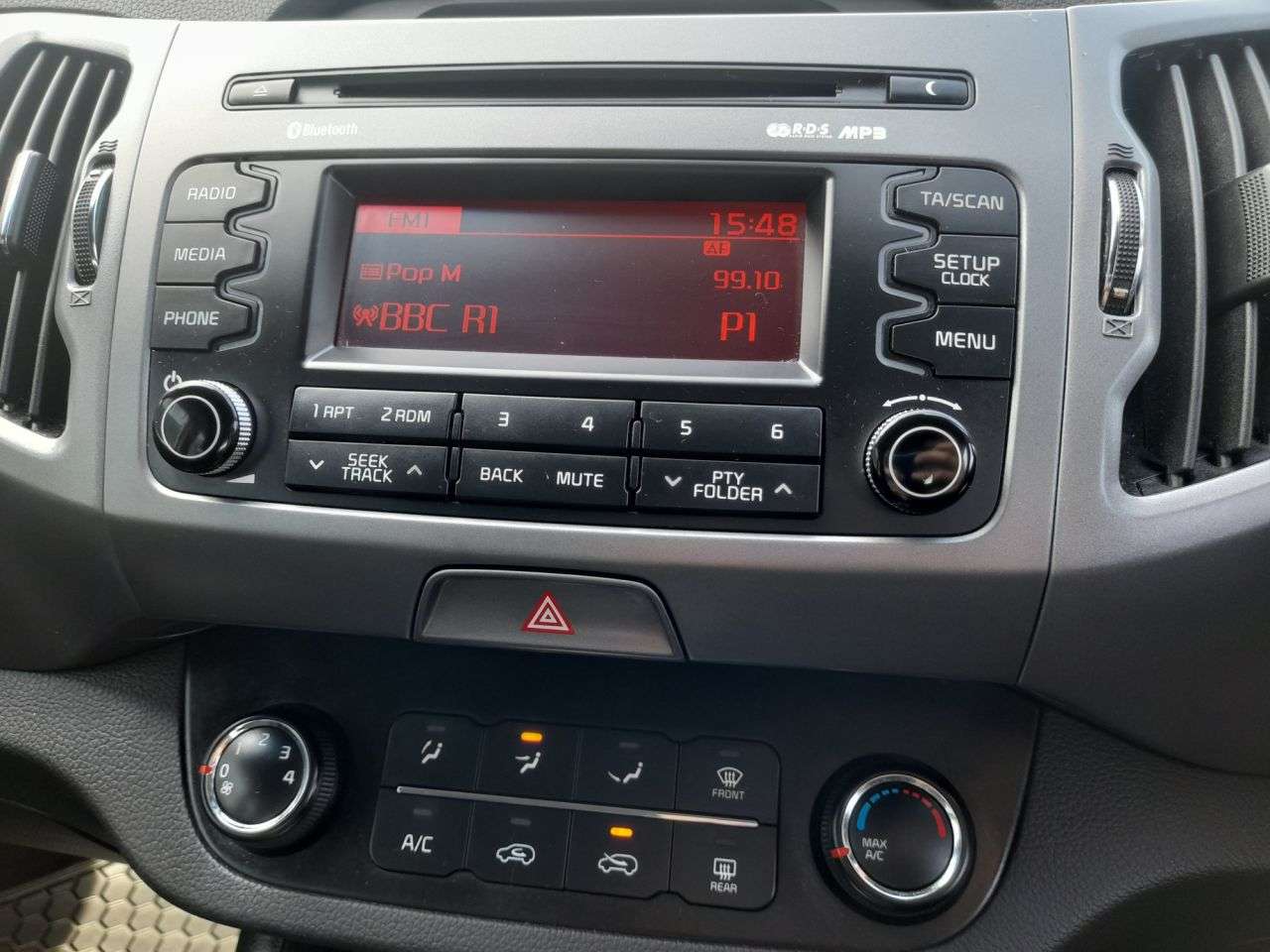 2015 KIA SPORTAGE 2015 KIA SPORTAGE