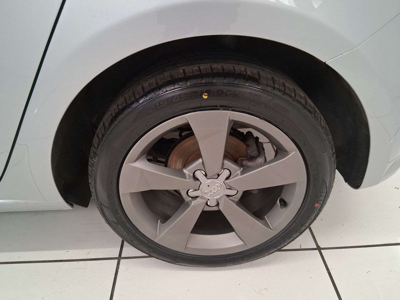 2016 AUDI A1 2016 AUDI A1