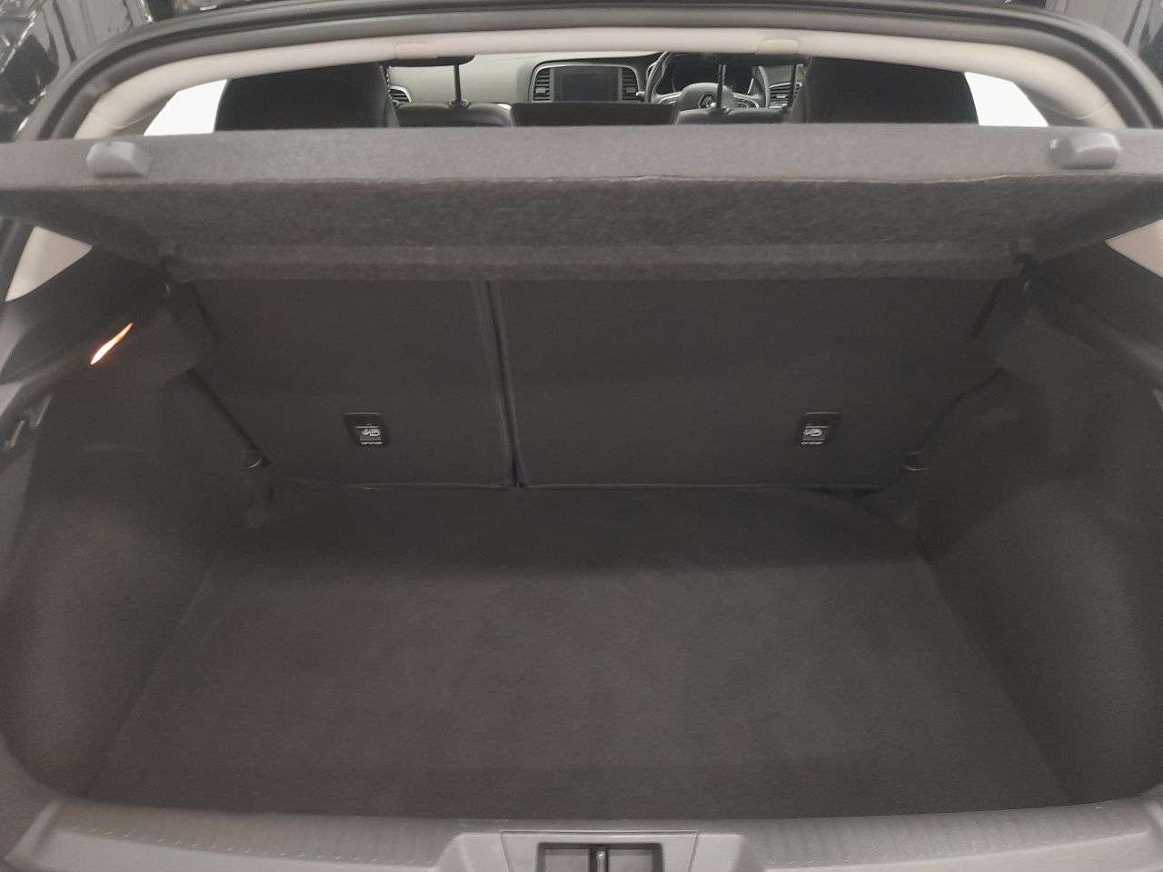 2017 RENAULT MEGANE 2017 RENAULT MEGANE