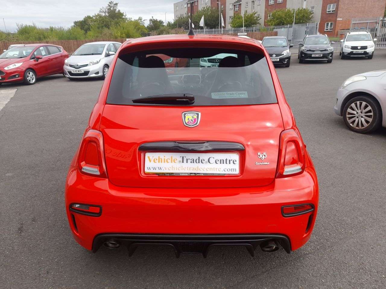 2017 ABARTH 595 2017 ABARTH 595