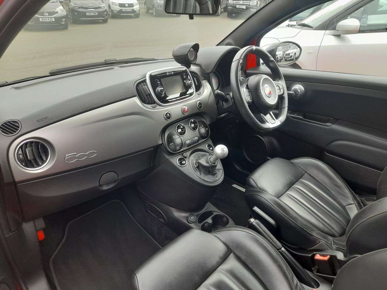 2017 ABARTH 595 2017 ABARTH 595