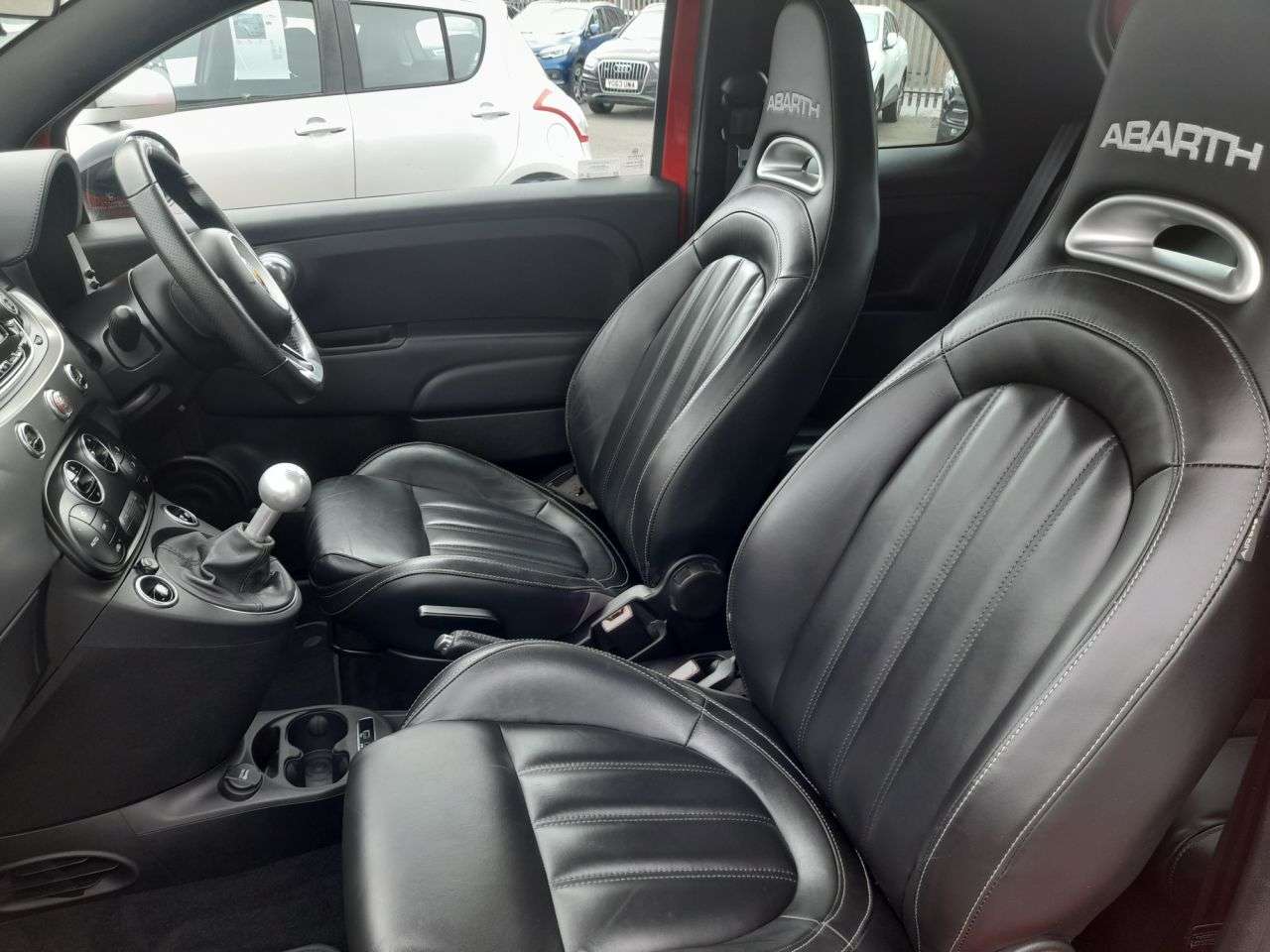 2017 ABARTH 595 2017 ABARTH 595