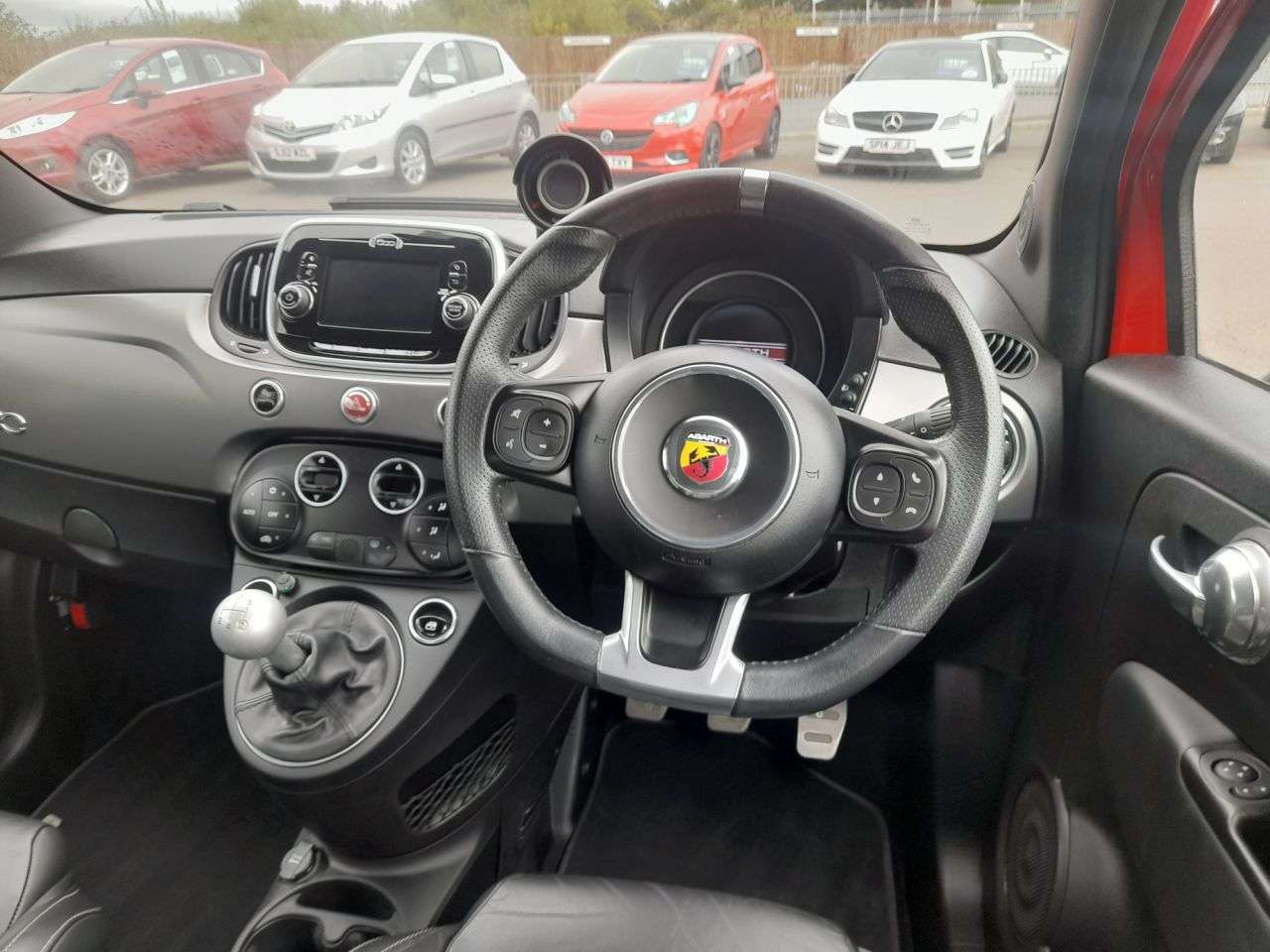 2017 ABARTH 595 2017 ABARTH 595