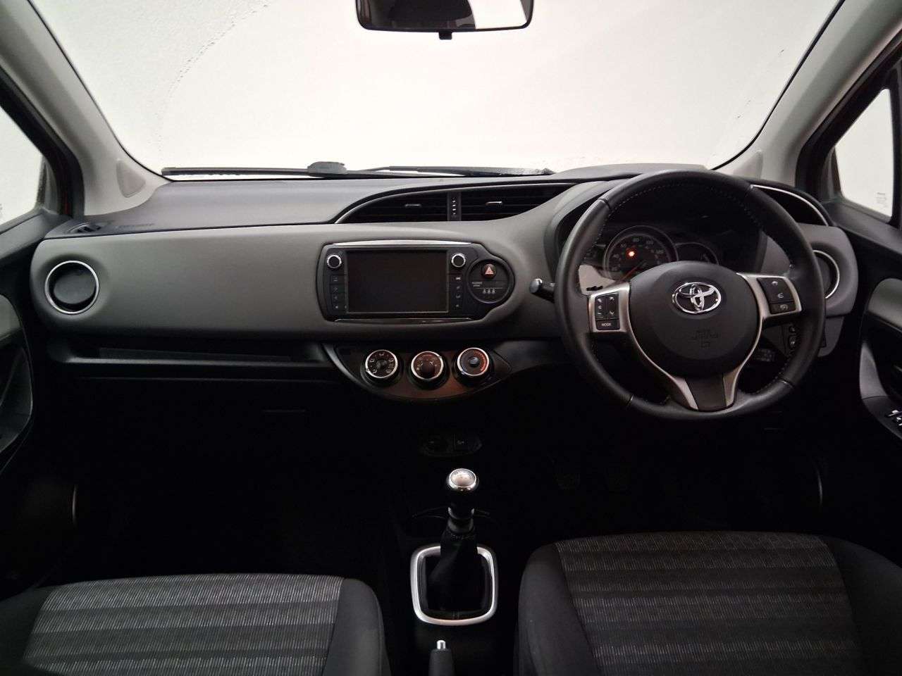 2016 TOYOTA YARIS 2016 TOYOTA YARIS