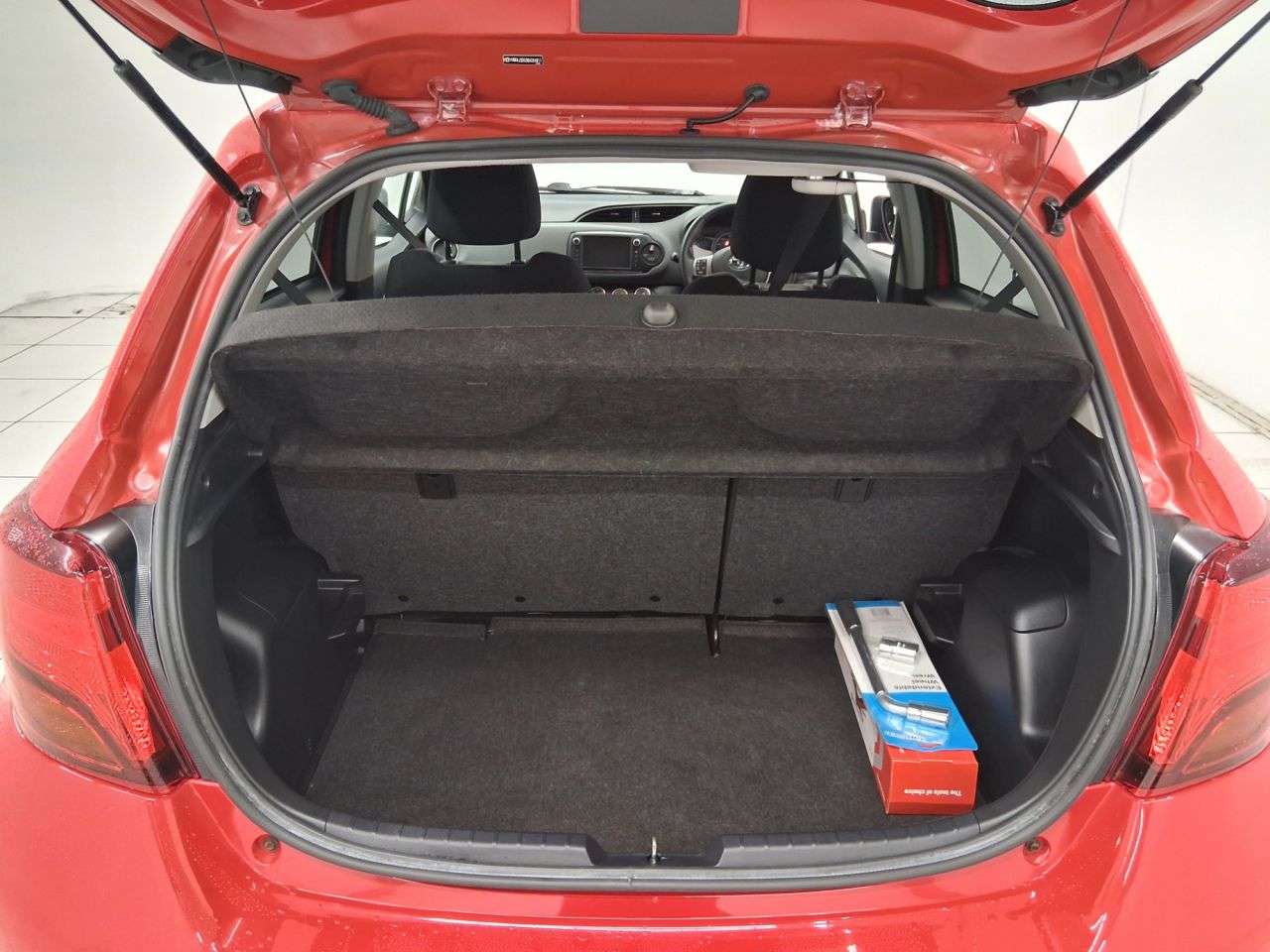 2016 TOYOTA YARIS 2016 TOYOTA YARIS