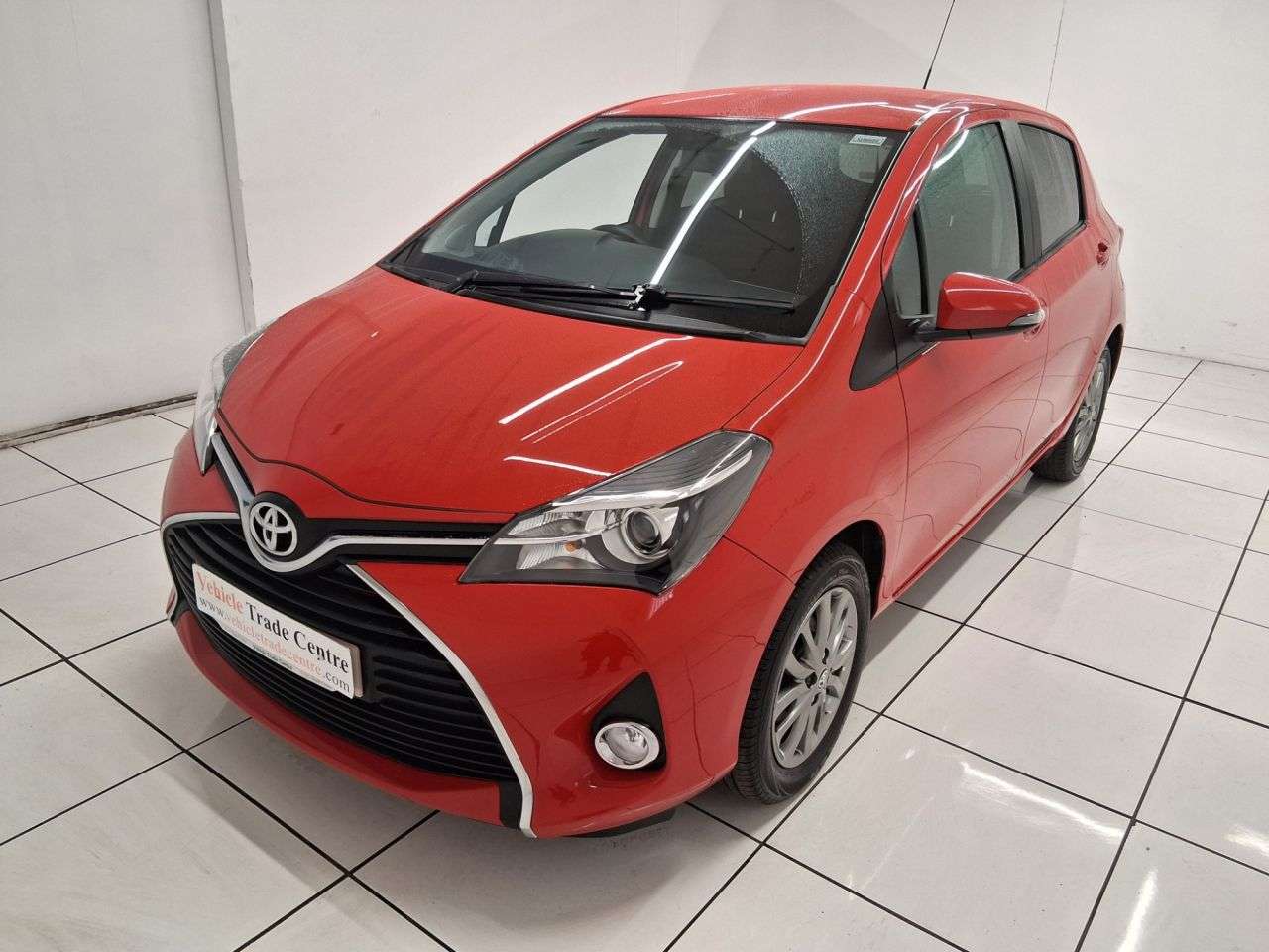 2016 TOYOTA YARIS 2016 TOYOTA YARIS