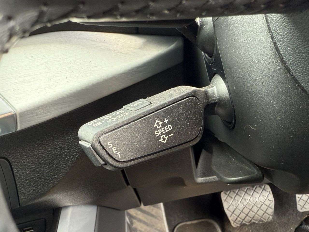 2017 AUDI Q2 2017 AUDI Q2