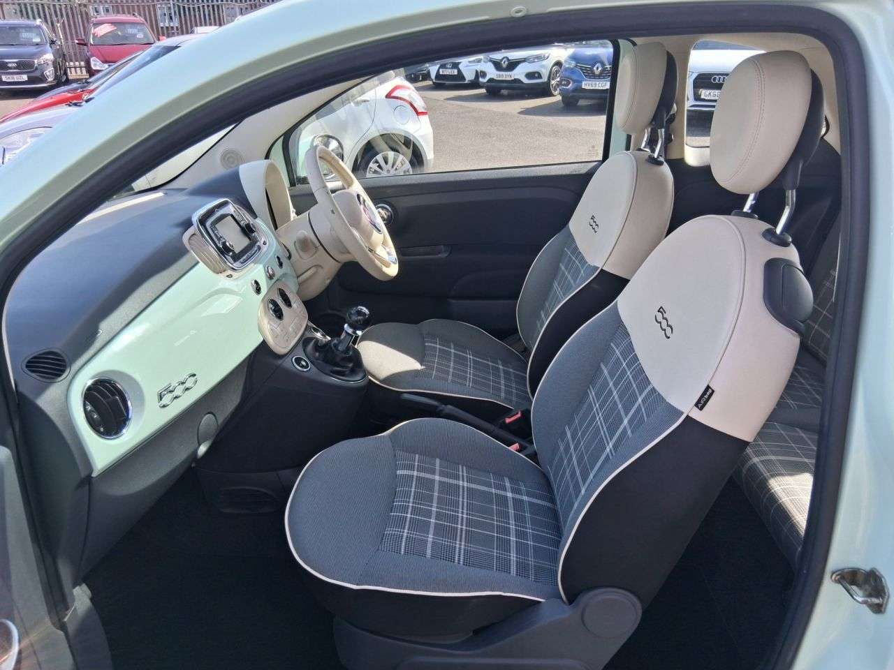 2016 FIAT 500 2016 FIAT 500