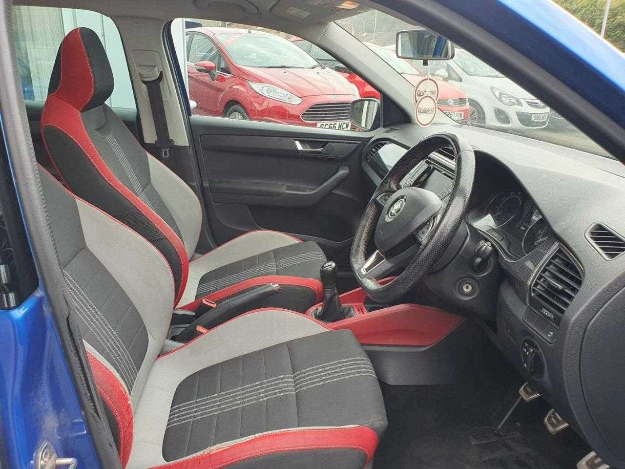 2017 SKODA FABIA 2017 SKODA FABIA