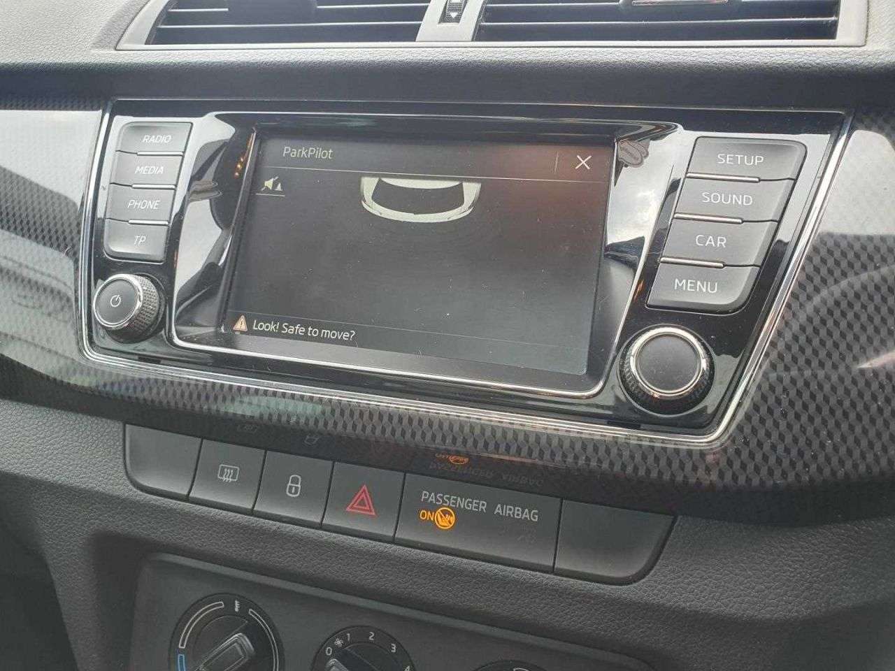 2017 SKODA FABIA 2017 SKODA FABIA