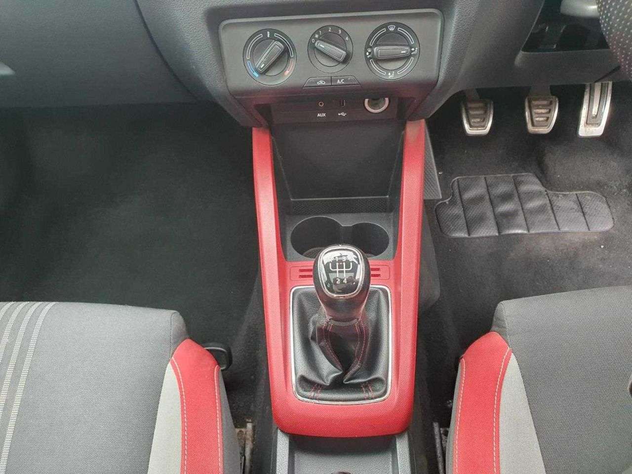 2017 SKODA FABIA 2017 SKODA FABIA