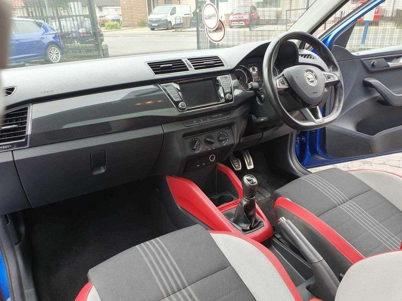 2017 SKODA FABIA 2017 SKODA FABIA