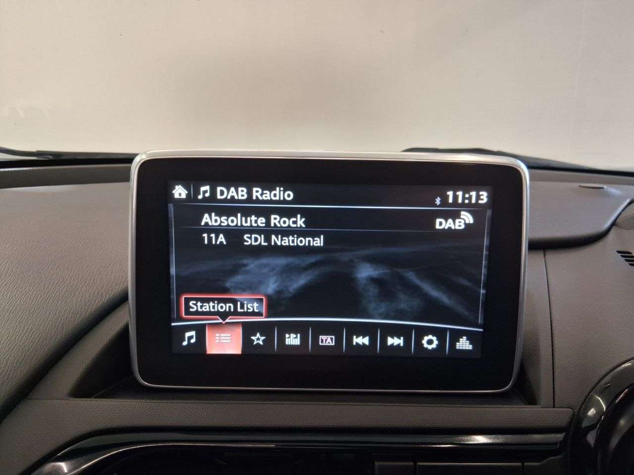 2017 MAZDA MX-5 2017 MAZDA MX-5