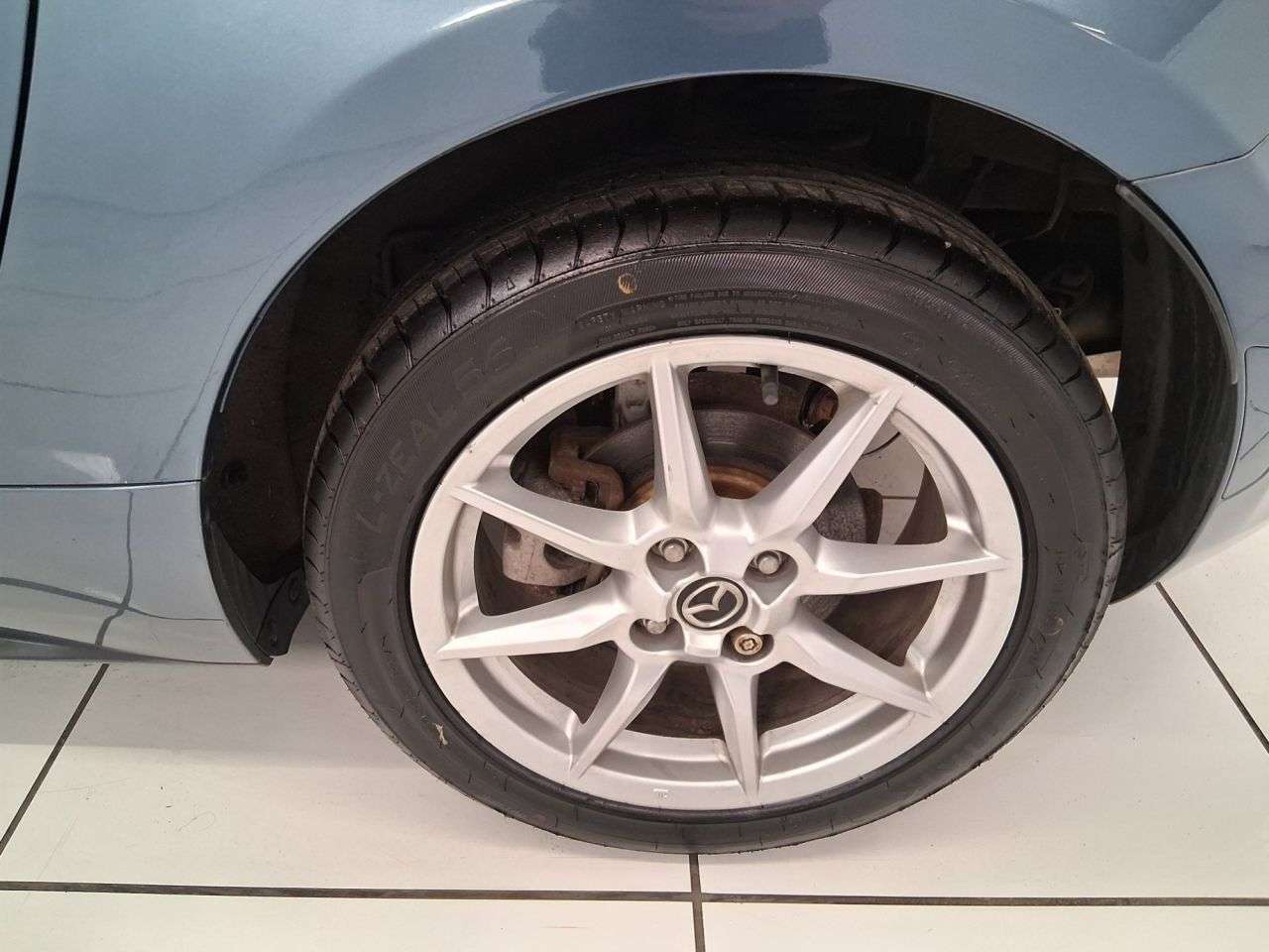 2017 MAZDA MX-5 2017 MAZDA MX-5