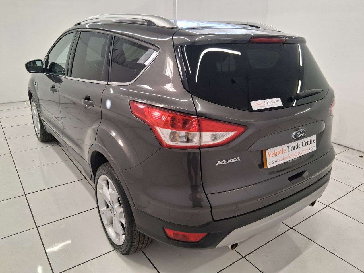 A 2015 FORD KUGA 2.0 TDCi Titanium SUV 5dr Diesel Manual 2WD Euro 6 (s/s) (150 ps) A 2015 FORD KUGA 2.0 TDCi Titanium SUV 5dr Diesel Manual 2WD Euro 6 (s/s) (150 ps)
