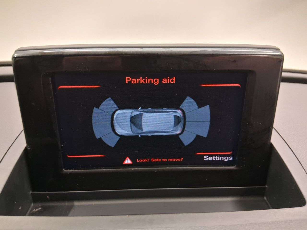 2014 AUDI Q3 2014 AUDI Q3