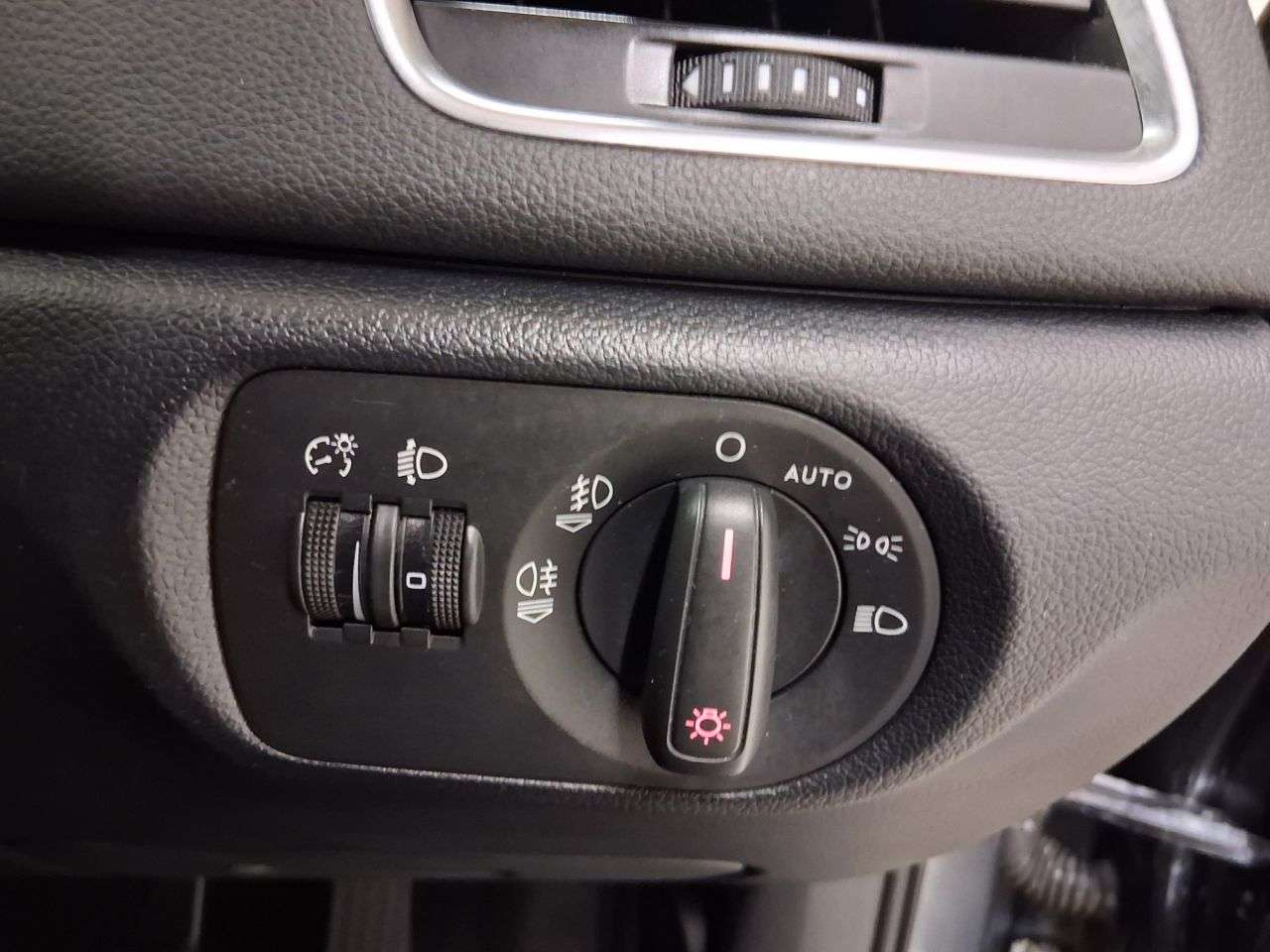 2014 AUDI Q3 2014 AUDI Q3