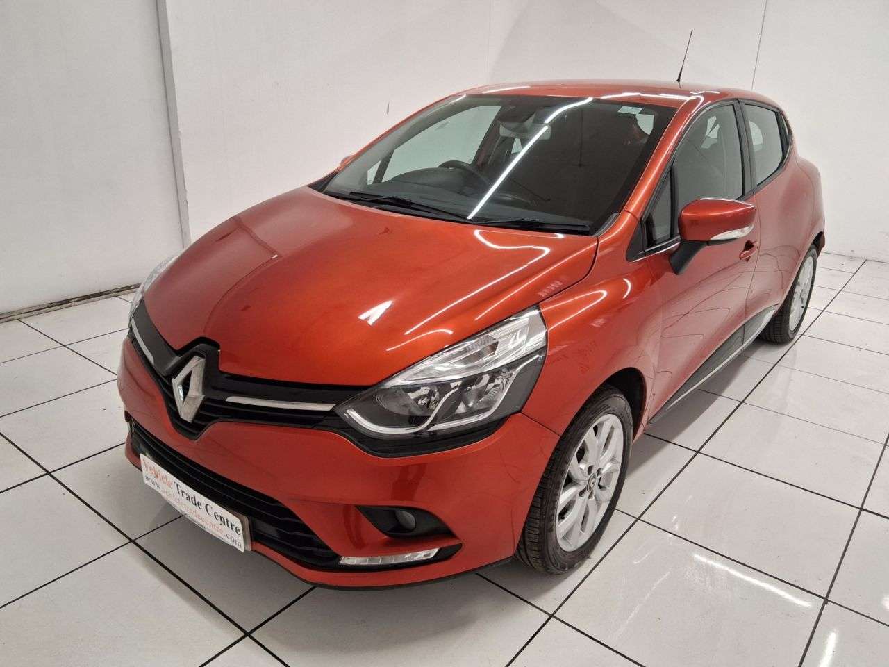 2017 RENAULT CLIO 2017 RENAULT CLIO