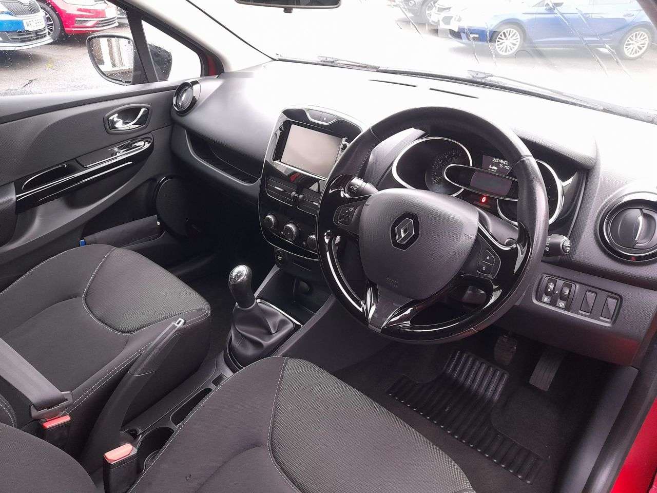 2013 RENAULT CLIO 2013 RENAULT CLIO