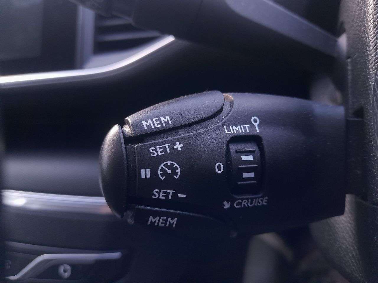 2016 PEUGEOT 308 SW 2016 PEUGEOT 308 SW