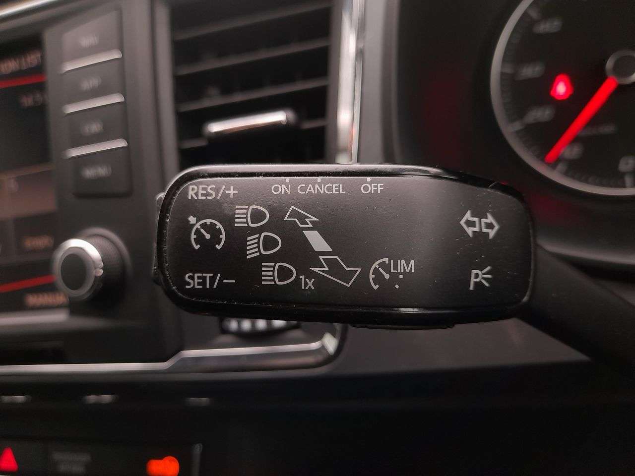 2017 SEAT ATECA 2017 SEAT ATECA