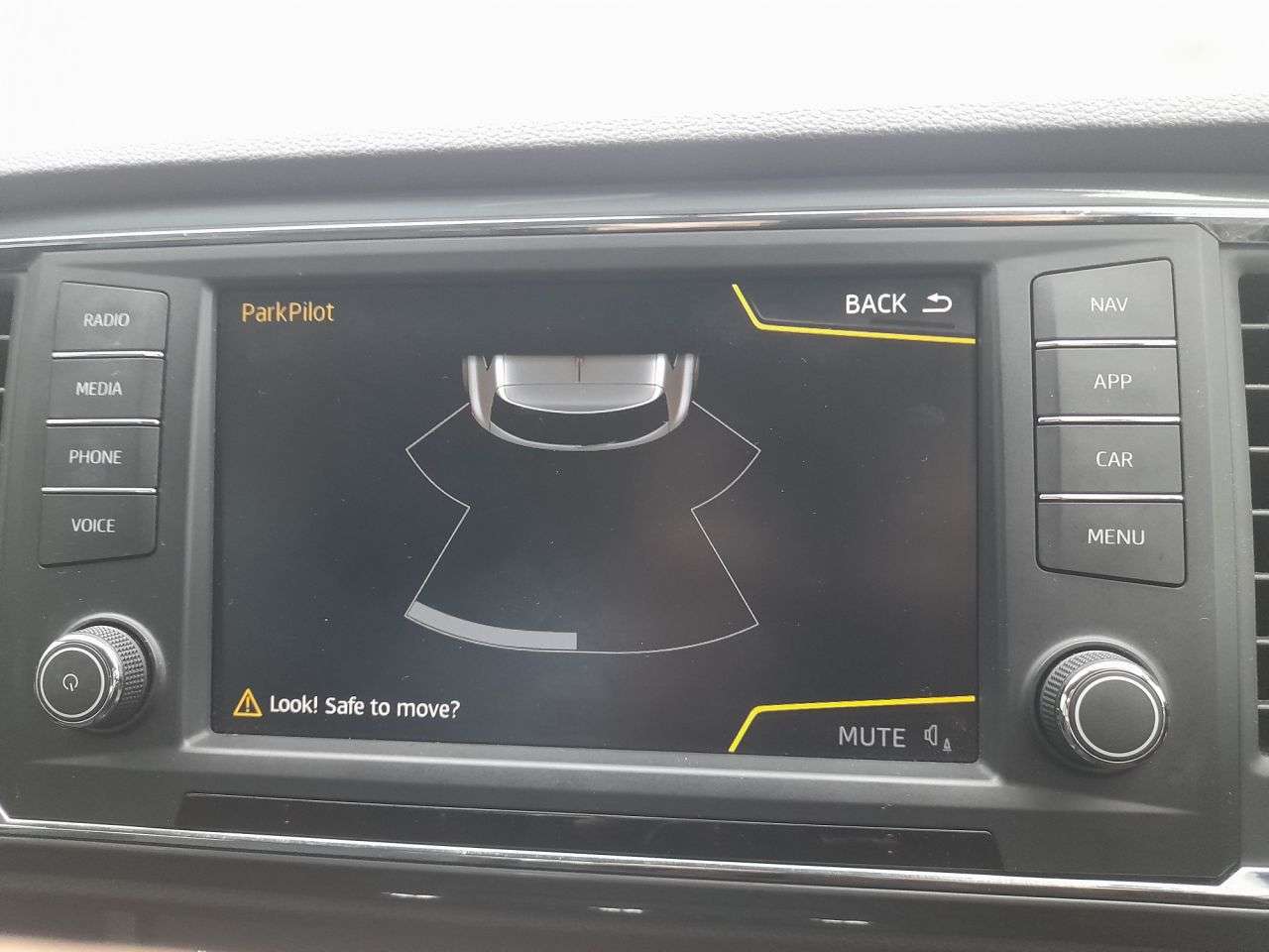 2017 SEAT ATECA 2017 SEAT ATECA