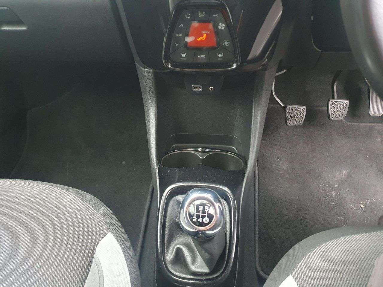 2018 TOYOTA AYGO 2018 TOYOTA AYGO