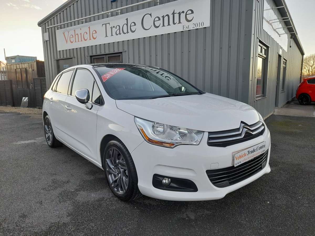 Check out this Citroen C4 2014 Petrol Manual