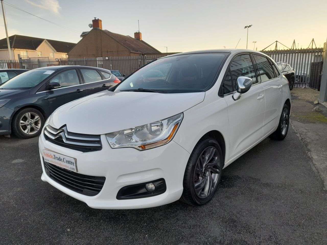 2014 CITROEN C4 2014 CITROEN C4