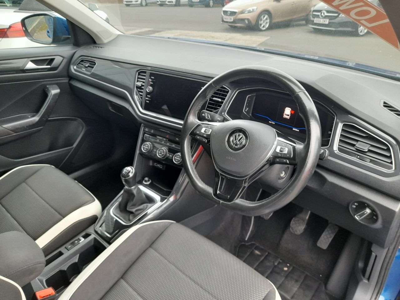 2018 VOLKSWAGEN T-ROC 2018 VOLKSWAGEN T-ROC