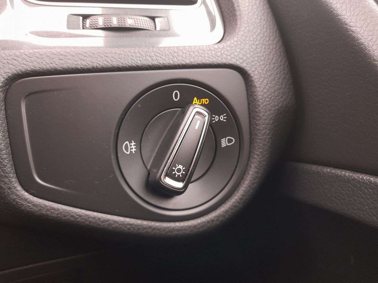 2018 VOLKSWAGEN GOLF 2018 VOLKSWAGEN GOLF