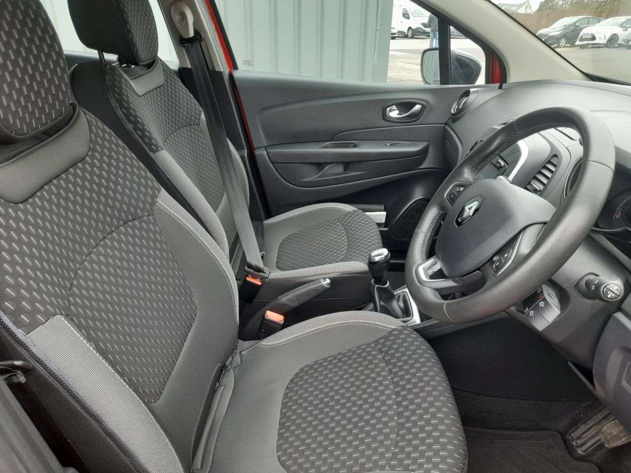 2017 RENAULT CAPTUR 2017 RENAULT CAPTUR