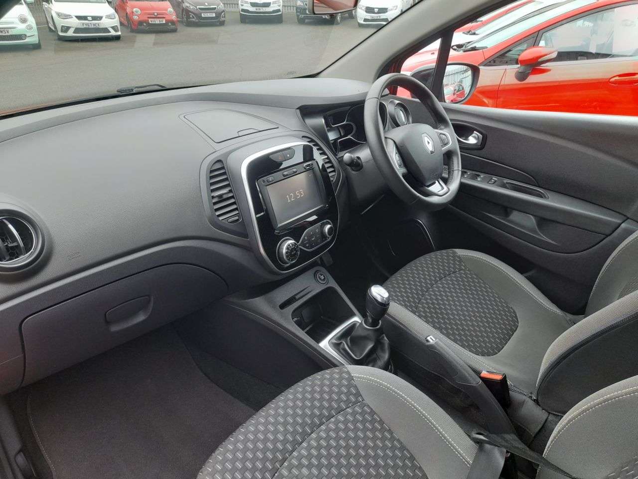 2017 RENAULT CAPTUR 2017 RENAULT CAPTUR