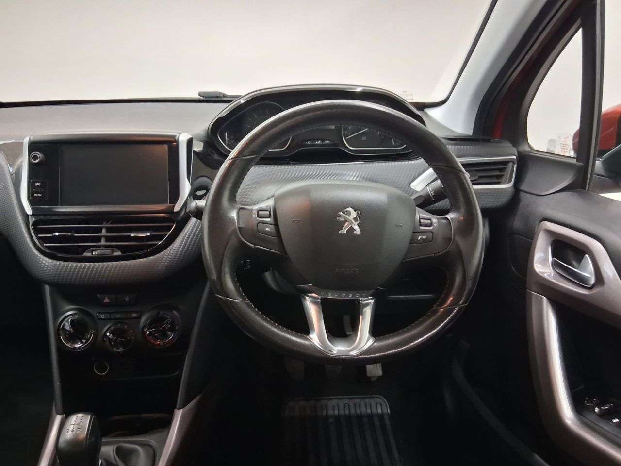 2016 PEUGEOT 2008 2016 PEUGEOT 2008
